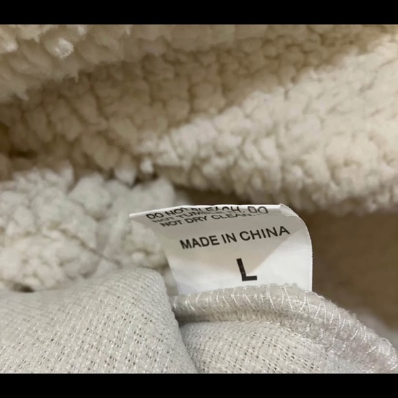 Women’s large fuzzy long teddy sweater Cozy Cream Sherpa - Picture 2 of 12